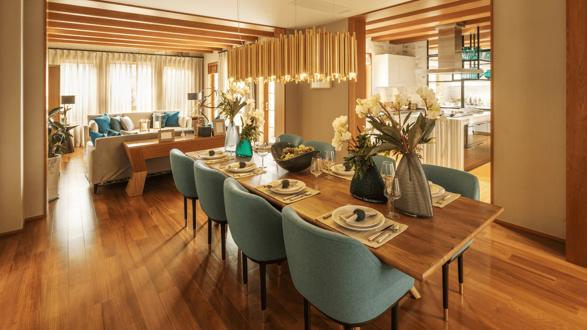 Customizable modular furniture solutions