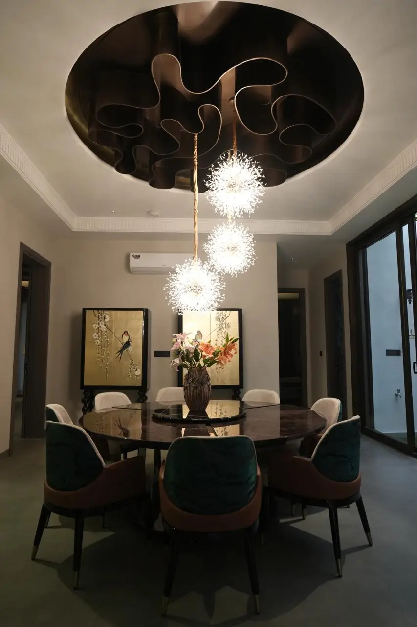 MMAI dining room furniture